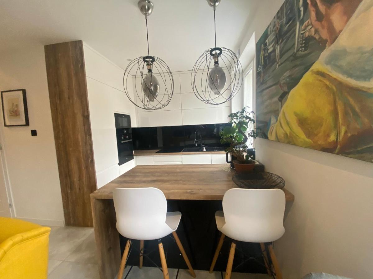 Apartament Centrum- Art&Design Конін Екстер'єр фото